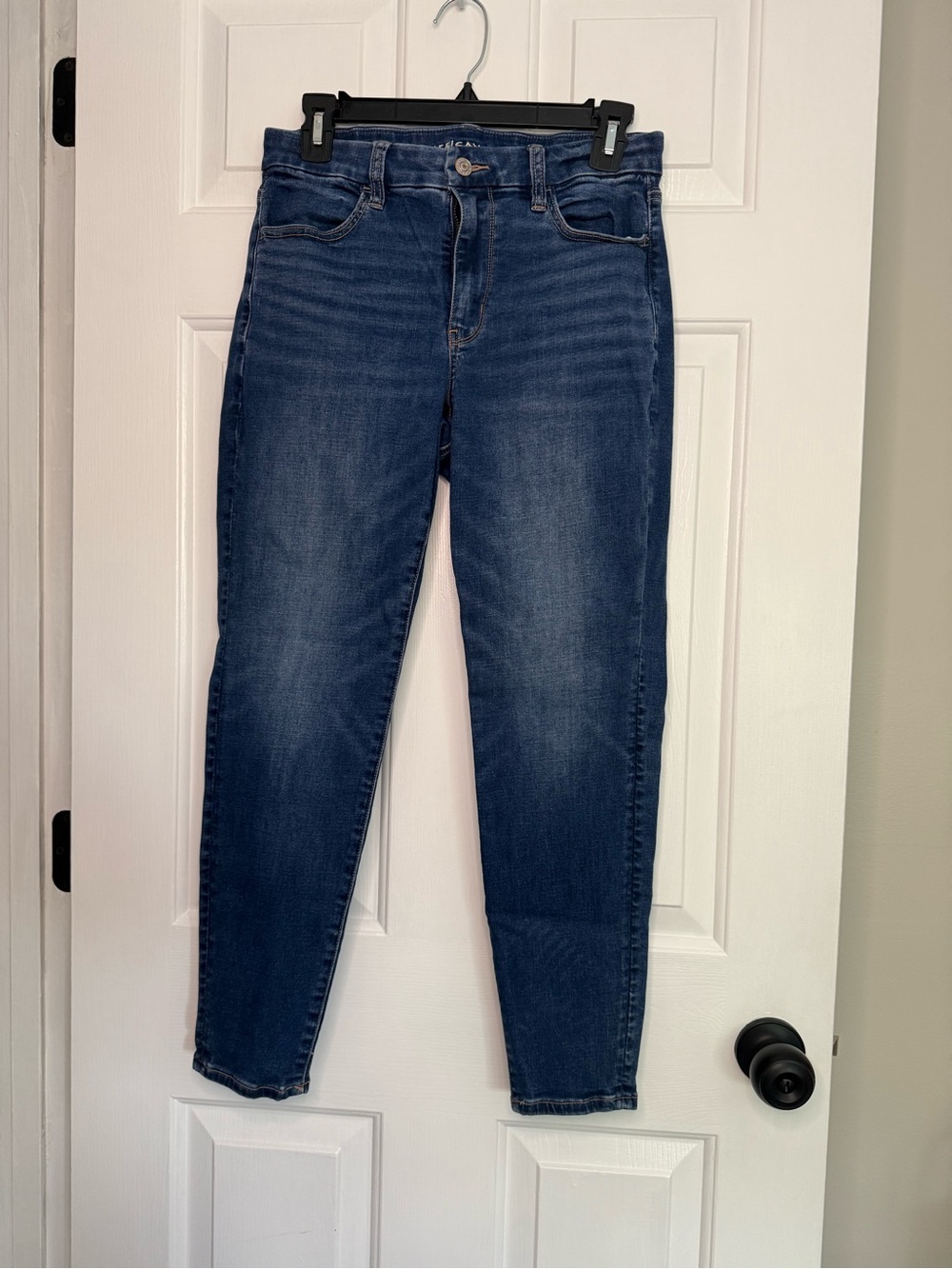 American Eagle Outfitters Dark Blue Curvy High-Rise Jeggings